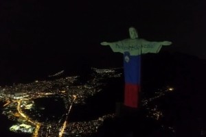 Čestitke Sloveniji iz tujine, v slovenskih barvah tudi kip Kristusa  Odrešenika v Riu de Janeiru