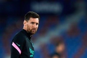 Messi na poti v Pariz, podpisal naj bi dveletno pogodbo s PSG