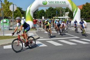 S kolesarskim maratonom otvorili Jernejevo 2021