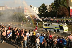 Liberalni curki: razvpiti vodni top slovenske policije si je najbolj želela levica