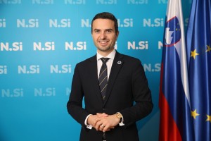 Matej Tonin: Z ženo dobivava grozilna pisma, v njih so tudi grožnje s smrtjo