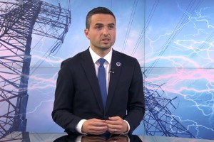 Uroš Slak je Mateju Toninu odčital lekcijo: Tonin je Slaka napadel zaradi strica v NSI, tako ga je nazaj zabil novinar