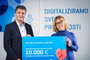 Telekom Slovenije ob zaključku leta 30.000 evrov namenja petim organizacijam, ki pomagajo starejšim, otrokom in mladostnikom