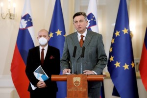 Pahor DVK uradno seznanil z odločitvijo, da bo parlamentarne volitve razpisal za 24. april