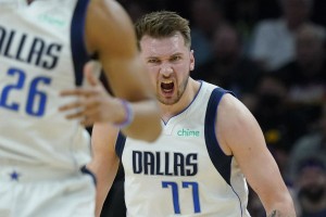 Luka Dončić sezono začel s 35 točkami in porazom (VIDEO)