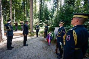 Pahor v Kočevskem rogu: Največja tragedija druge svetovne vojne v Sloveniji je bila bratomorni spopad med Slovenci