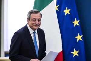 Draghi je nepreklicno odstopil