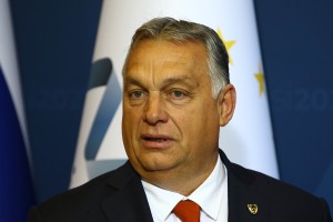 Orban razkuril Švede