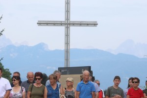 Praznik Marijinega vnebovzetja zaznamujejo nedavne ujme