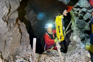 Na trasi drugega tira odkrili najmanj 130 metrov globoko jamo (FOTO)