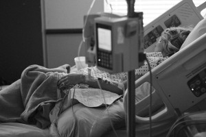 V celjski bolnišnici napačno identificirali umrlega pacienta iz doma starejših v Sevnici, vodstvo ponudilo odstop
