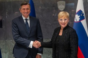 Nataša Pirc Musar bo s prevzemom poslov uradno nastopila petletni mandat predsednice