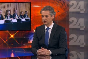 Kaj je Robert Golob povedal o Tini Gaber pri Urošu Slaku na Pop TV