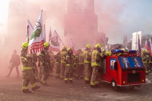 Gasilska »veselica« v Ljubljani: gasilci podkurili Golobu in vladi (FOTO)