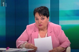 Besen odziv na Areno Vide Petrovčič: »Sramota za RTV Slovenija!« Ginekologinja, psihiatrinja in odvetnik pametovali o cepljenju