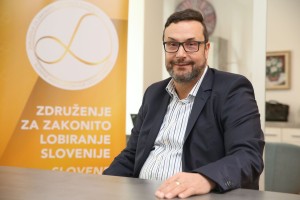 Lobist Mihael Cigler: Včasih spominjamo na plemensko urejene države