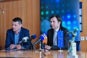 Tako sta se Urbanija in Gerič odzvala na stavko novinarjev RTVS