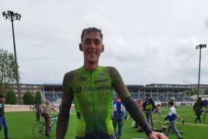 Boštjan Murn odličen peti na Paris-Roubaix Espoirs, Anže Avbar tretji na zadnji etapi na Češkem