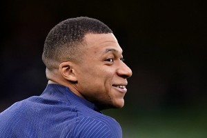 Mbappe in Antetokounmpo se norčujeta iz nore savdijske ponudbe