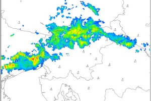 Pozor: v severni Sloveniji nevarnost močnih neurij