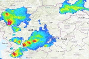 Bliža se huda ura: prihajata dve novi nevihtni celici