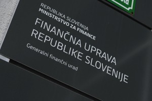 Republika Srbska nič več davčna oaza za Slovence?