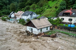 Leto pozneje: škode skoraj za 10 milijard evrov!