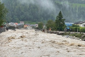 Prizadeti dve tretjini države, najhuje na Koroškem in v Zgornji Savinjski dolini