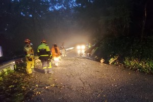 Huda ura na Tolminskem: zalilo vas Gabrje, avtobus ustal ujet v dolini Tolminke