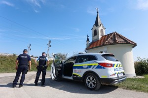 Okrepitev mešanih patrulj ob slovensko-hrvaški meji