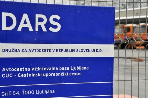 Zaradi Darsa in nezakonitega financiranja SDS zahtevajo razpravo o korupciji