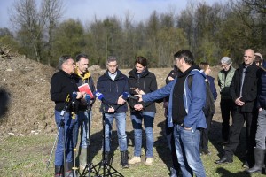 Razkol Gibanja Svoboda? Na koliko poslancev lahko sploh še računa Robert Golob