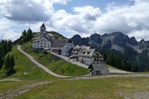 Romanje treh Slovenij na Svetih Višarjah