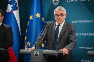 Minister Han deli 512 milijonov evrov