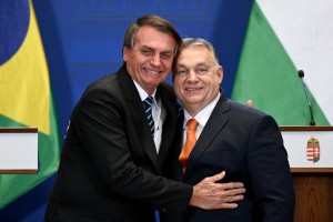 Bolsonaro dobil zavetje pri Orbanu