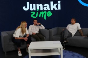 Trije junaki: poglejte, kaj je Peter Prevc povedal Petri Majdič in Juretu Koširju (VIDEO)