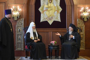 Silovit spopad patriarhov za prevlado v pravoslavju