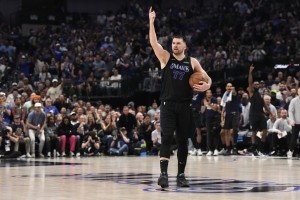 Dončič in Dallas v norem finišu do finala Zahoda (VIDEO)