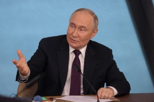 To je povedal Putin ob obletnici priključitve zasedenih regij