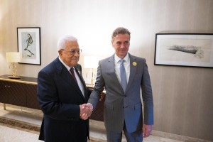 Golob v Jordaniji s palestinskim predsednikom Abbasom (FOTO)