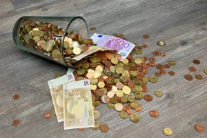 Finančna sredstva gospodinjstev lani večja za 7,6 odstotka