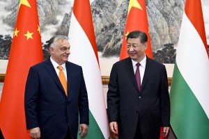 Orban drvi po svetu: danes je v Pekingu