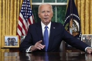 Biden nagovoril Američane: Najboljša pot naprej je predaja štafete novim generacijam