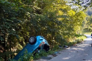 Nesreča zaradi neprilagojene hitrosti