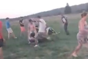 Policija: laž je, da so se policisti zaklenili pred Romi, ne drži, da so s sekirami napadli zdravstveno osebje