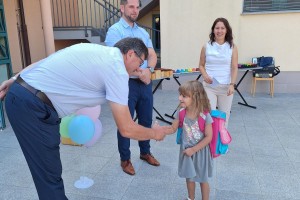 Župan 1. šolski dan preživel s prvošolci na Bizeljskem in Veliki Dolini