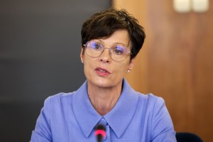 Marta Kos nima izgovora: udbovske evidence so verodostojne, je potrdilo sodišče