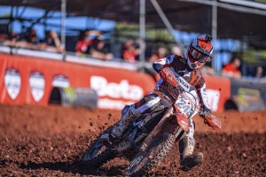 Tim Gajser dvakrat zmagal v Matterley Basinu