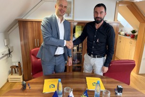 Podpisali pogodbo za vzdrževanje občinskih javnih cest
