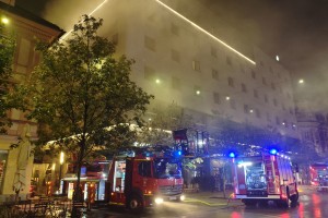 V hotelu Slon zagorelo, evakuirali več ljudi